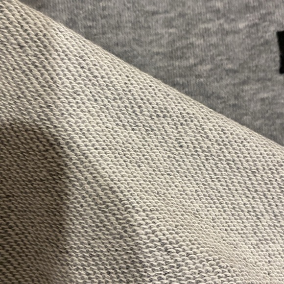 DKNY - Cropped sweater with black logo print Sz M - Picture 5 of 15